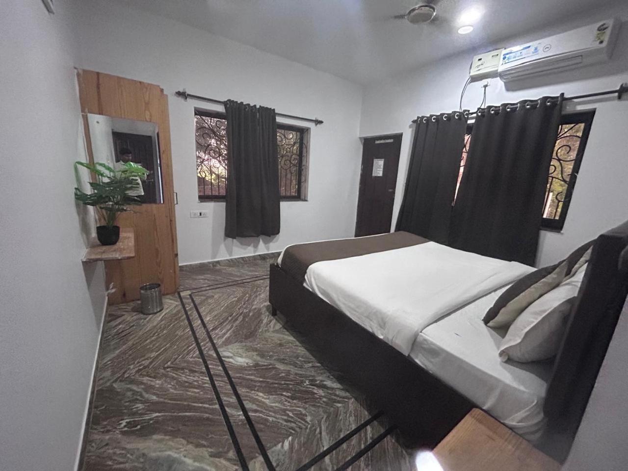 Hotel Baga Place Rum bild